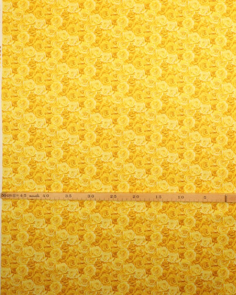 Summer Garden Packed Rose 1 - Patchwork - Info mangler