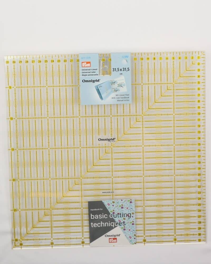 Universal lineal 31,5 x 31,5 cm fra Prym - Prym