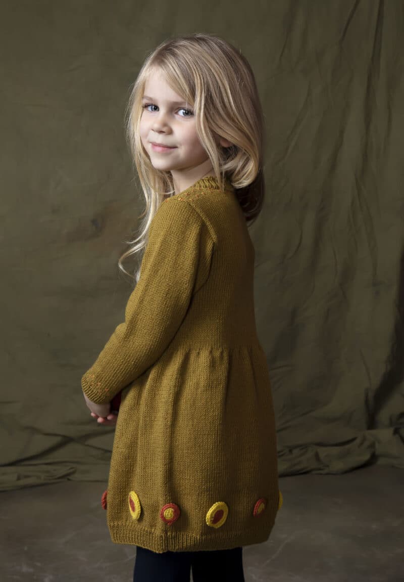 2498 Carly - Design: Marianne Nyland Andersen