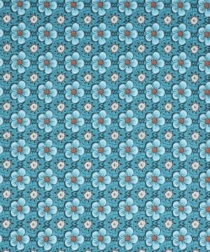 Lyseblå blomster på blå - Patchwork - Eyelike Fabrics
