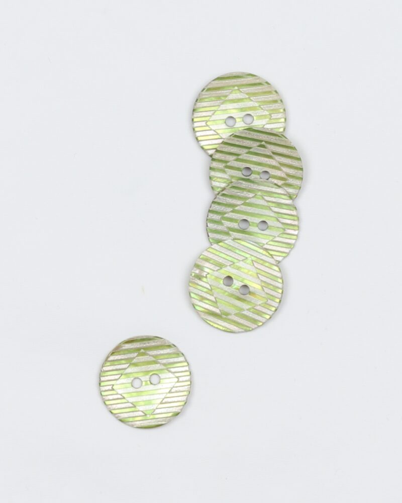 Stribet lys grøn - Perlemor 18 mm -