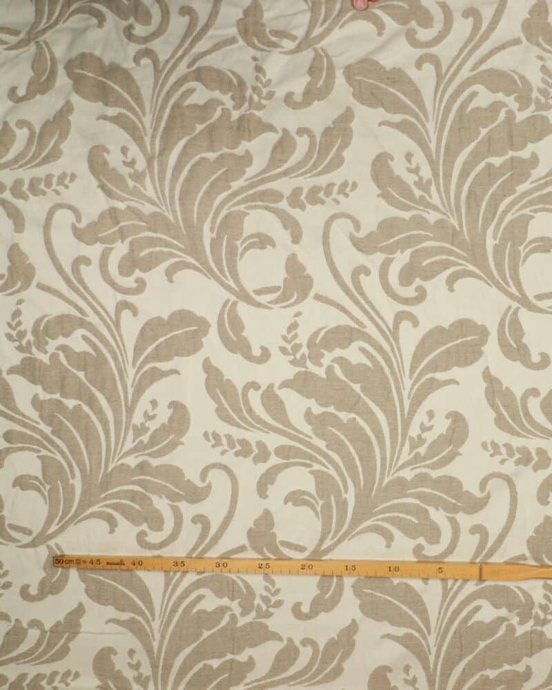 Mønster i beige/offwhite - Info mangler