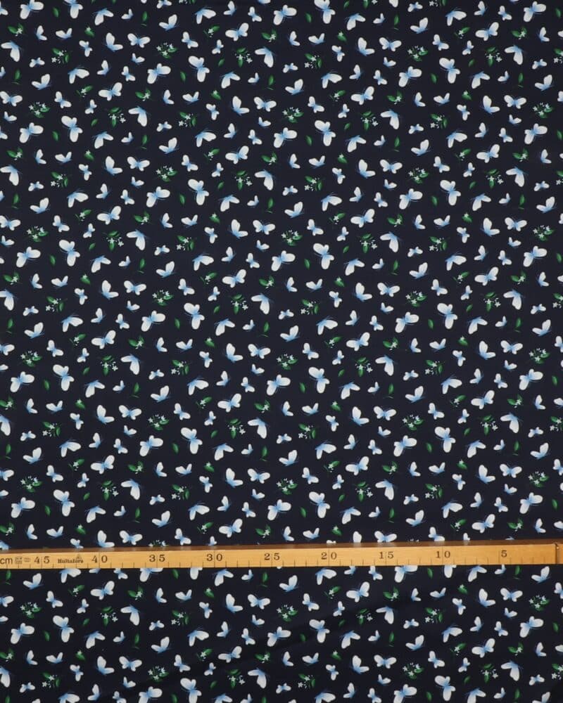 Lemon fresh, sommerfugle på blå - Patchwork - Michael Miller Fabrics