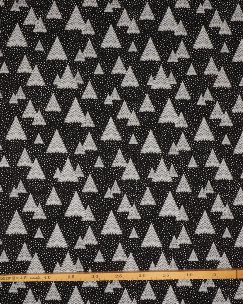Hvide juletræer på sort - Patchwork - Wilmington prints