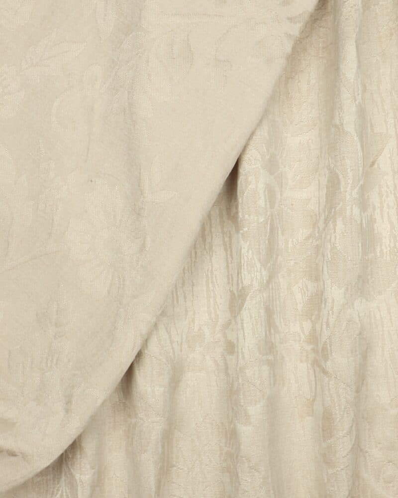 Beige med roser - Info mangler