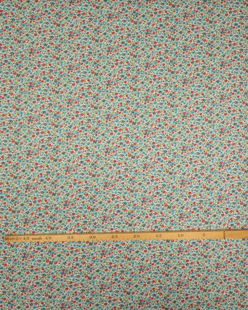 Småmønsteret på offwhite bund - Bomuld fra Liberty - Liberty Fabrics