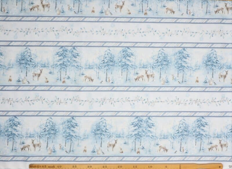 Woodland frost, dyr på stribe i vinterlanskab/blå - Patchwork - Wilmington prints
