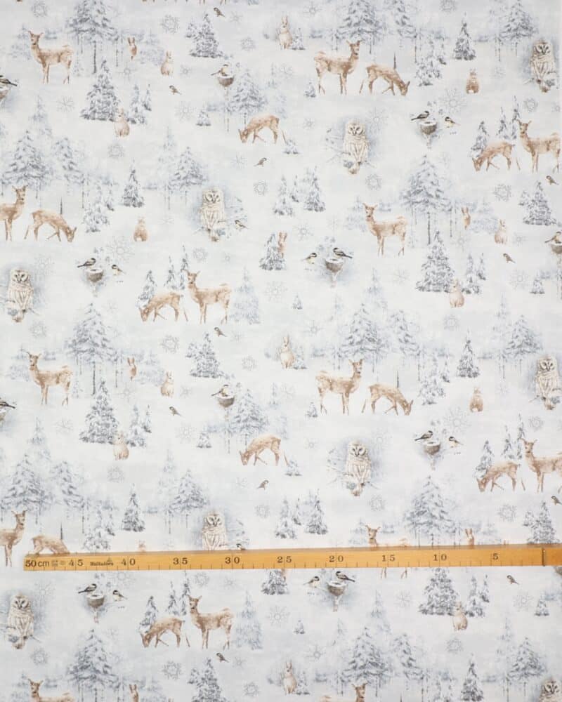 Woodland frost, dyr i vinterlandskab/gråblå - Patchwork - Wilmington prints
