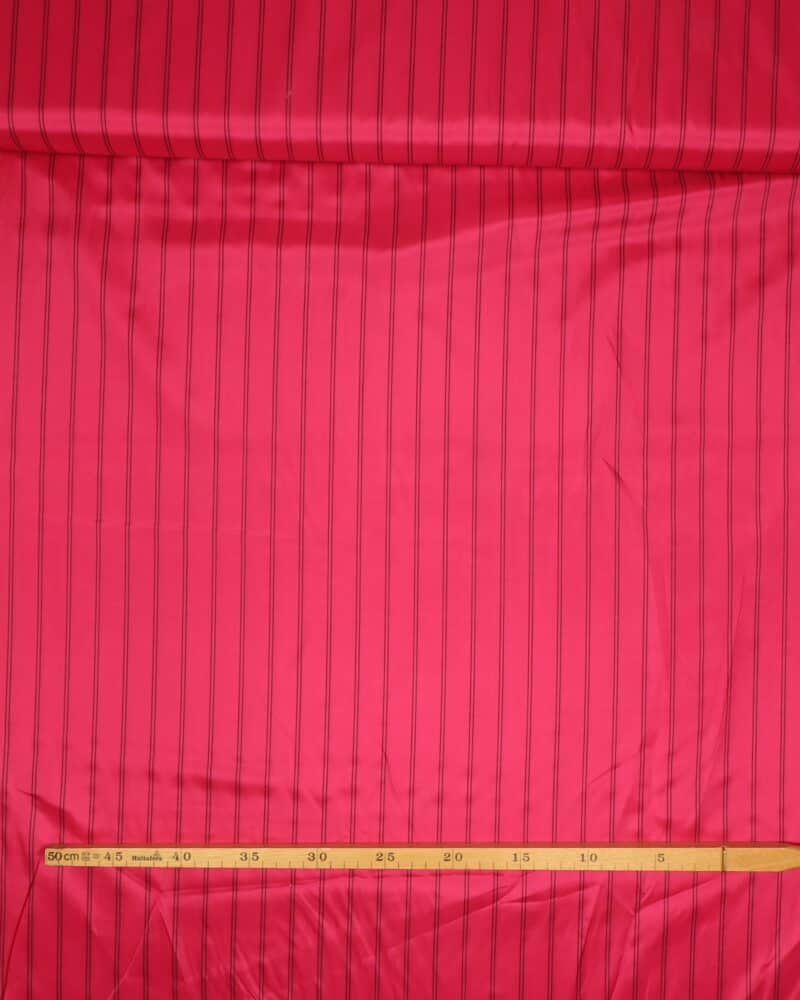 Acetat foer - Pink m. sort stribe - Info mangler