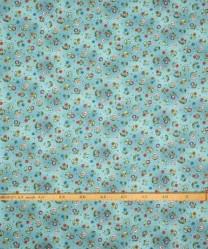 Button Buds, små knapblomster på blå bund - Patchwork - Michael Miller Fabrics