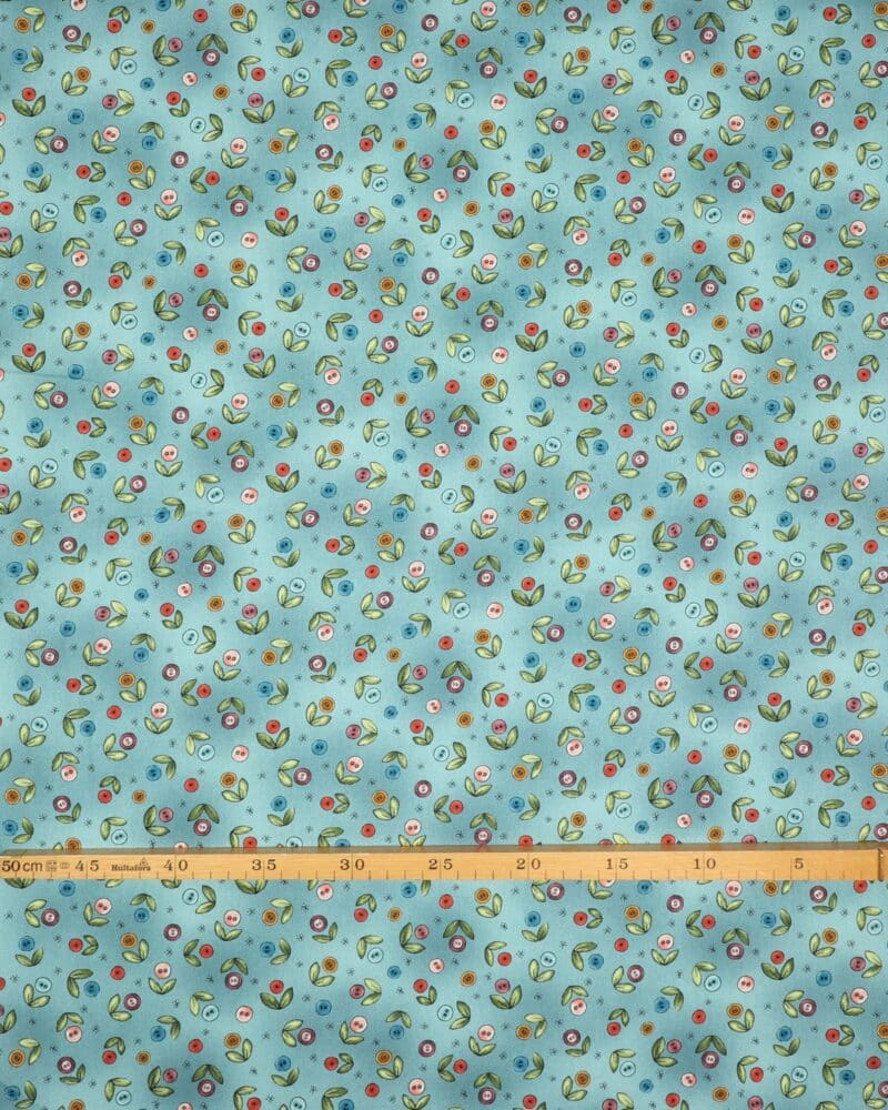 Button Buds, små knapblomster på blå bund - Patchwork - Michael Miller Fabrics