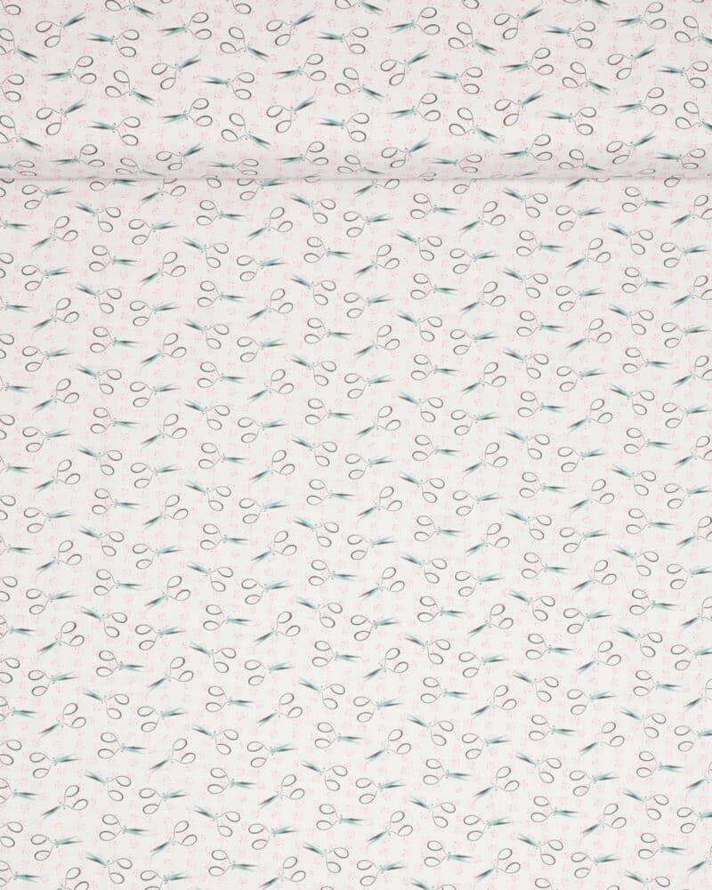 Love you sew, sakse på hvid bund - Patchwork - Studioe fabrics