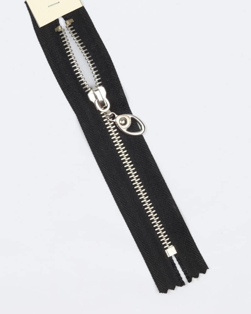 6 mm sort/sølv metal lynlås - 15 cm -