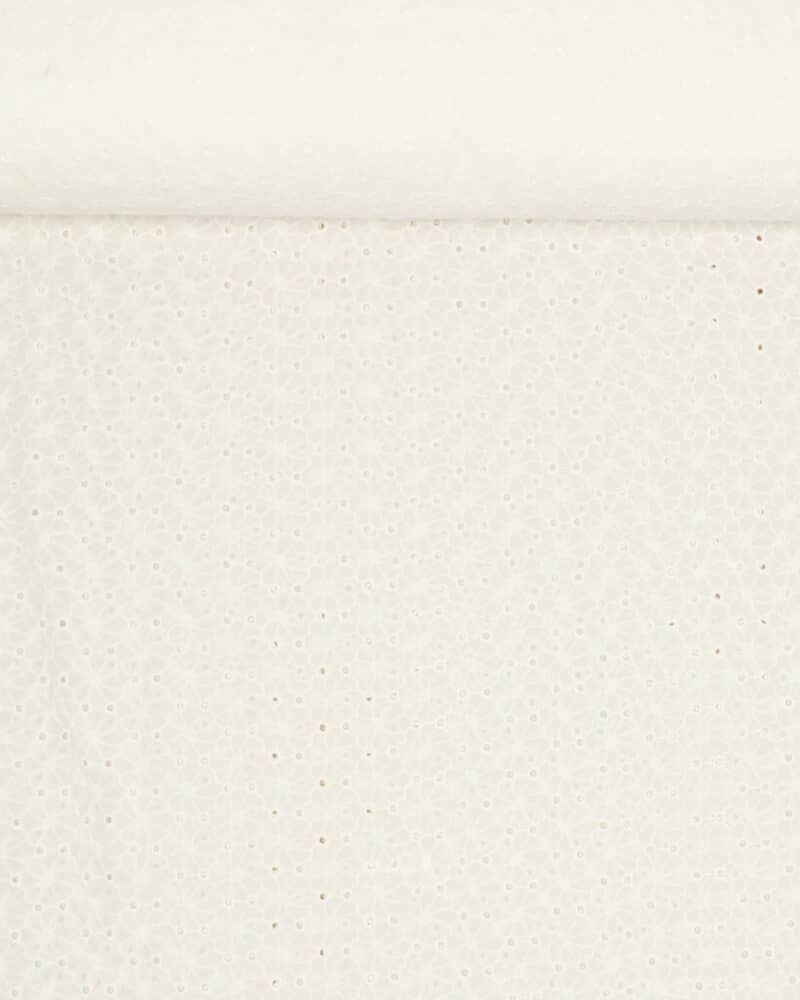 Offwhite med blomster - Broderie Anglaise - Swafing